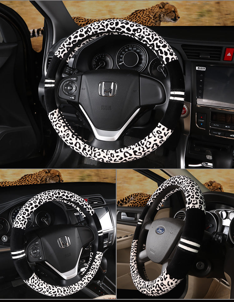 Winter Plush Steering Wheel Cover – Leopard Grain (38cm)