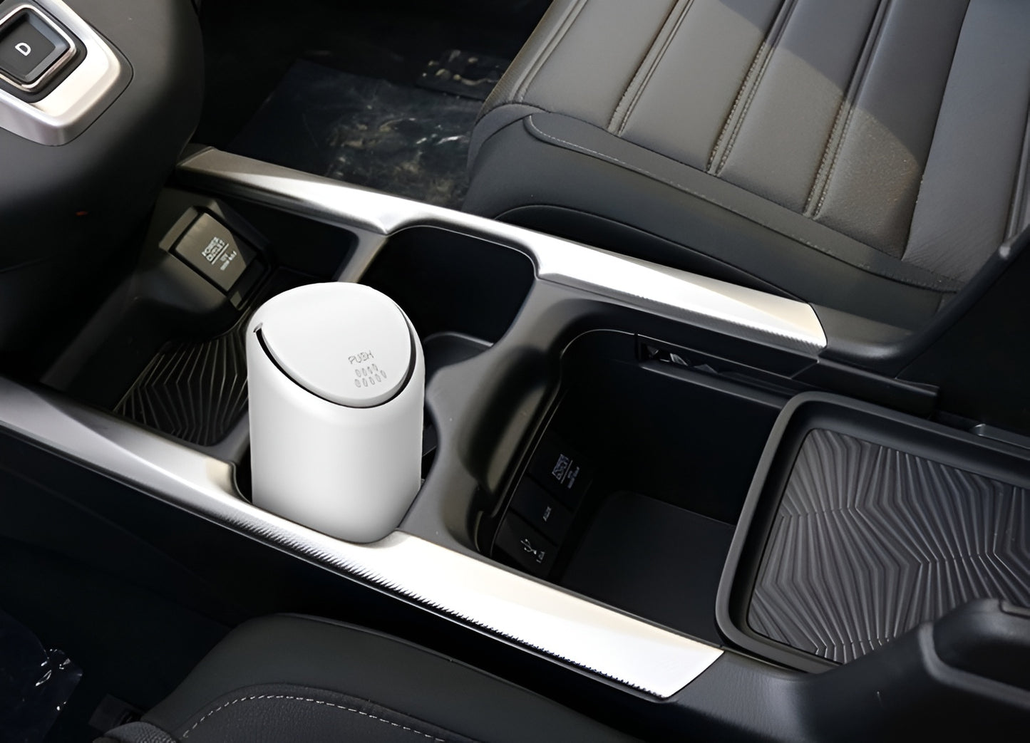 Mini Silicone & ABS Car Trash Can – Compact & Durable